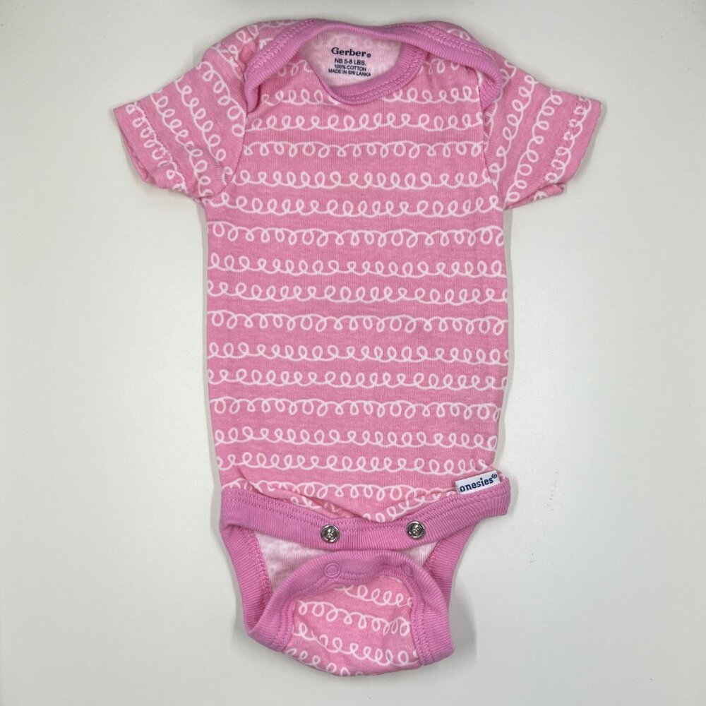 NWOT Multipack | Gerber | Short Sleeve Bodysuits | Newborn 5-8lbs - Picture 5 of 9